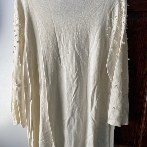 White Beaded Blouse - Picture 3 of 3